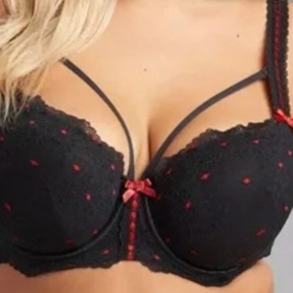 Cacique Black and Red Padded Bras Intimates & Sleepwear - Picture 12 of 12